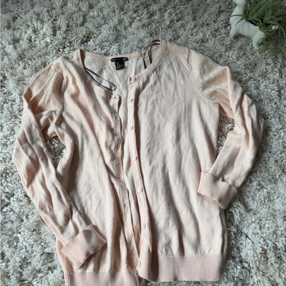 H&M Blush Pink Button-Up pastel thick cute Cardigan